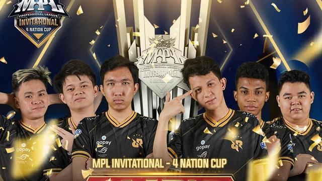 Kalahkan Tim Singapura Rrq Hoshi Juara Turnamen Mpl Invitational 4 Nation Cup E Sports Bola 