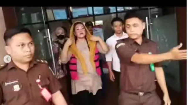 Kades Katulisan Banten Jadi Tersangka Korupsi, Dana Desa Diduga Buat Beli Skincare