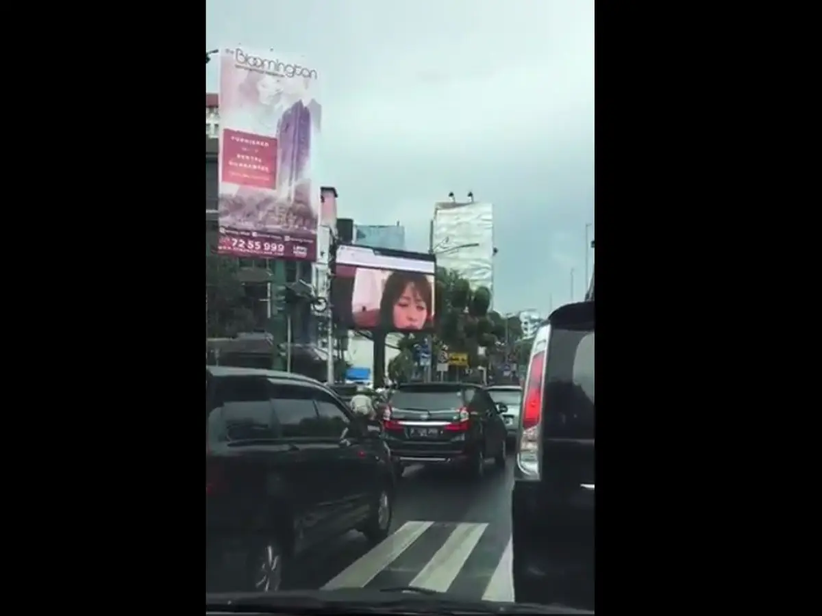Video Porno di Billboard Jalan Wijaya Gemparkan Netizen - Citizen6  Liputan6.com