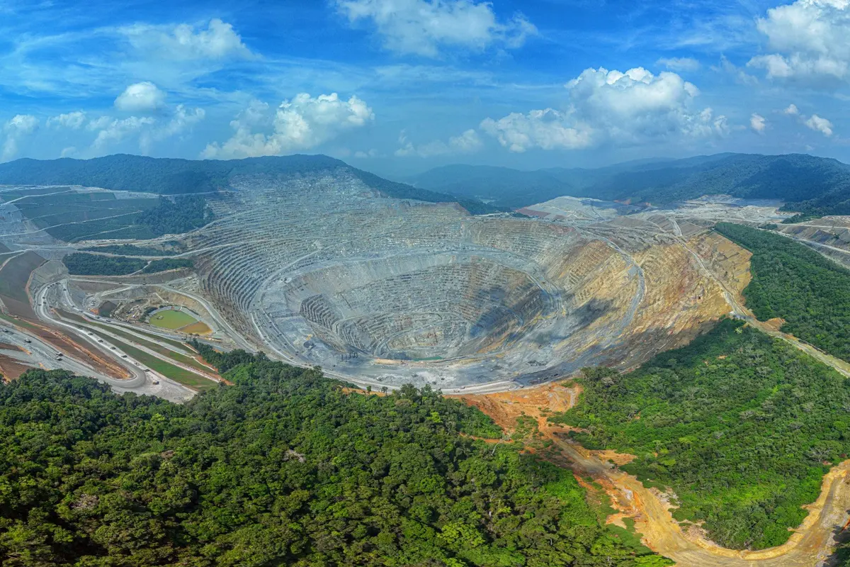 Saham Amman Mineral Hari Ini 20 Februari 2026 Ditutup Menguat 2,93%