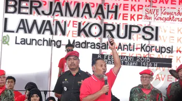 Wakil Ketua KPK Bambang Widjojanto saat deklarasi 'Berjamaah Lawan Korupsi' di Gedung Pusat Dakwah PP Muhammadiyah, Menteng, Jakarta, Minggu (8/2/2015). (Liputan6.com/Faizal Fanani)