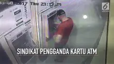 5 orang pelaku berbagai kewarganegaraan pengganda kartu ATM ditangkap Polda Metro Jaya. Mereka telah membobol 1.480 rekening di 21 negara. Sebagian besar korban berada di Indonesia. Benarkah Indonesia negara paling rawan menjadi korban praktek pencur...