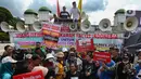 Dalam aksinya, mereka menyuarakan penolakan terhadap hasil Pemilu 2024 dan mendukung langkah Hak Angket. (merdeka.com/Arie Basuki)