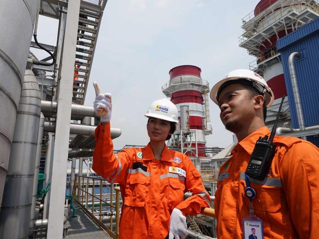 Intip Gaya Kartini Milenial PLN Bekerja di Sektor Kelistrikan - Bisnis  Liputan6.com