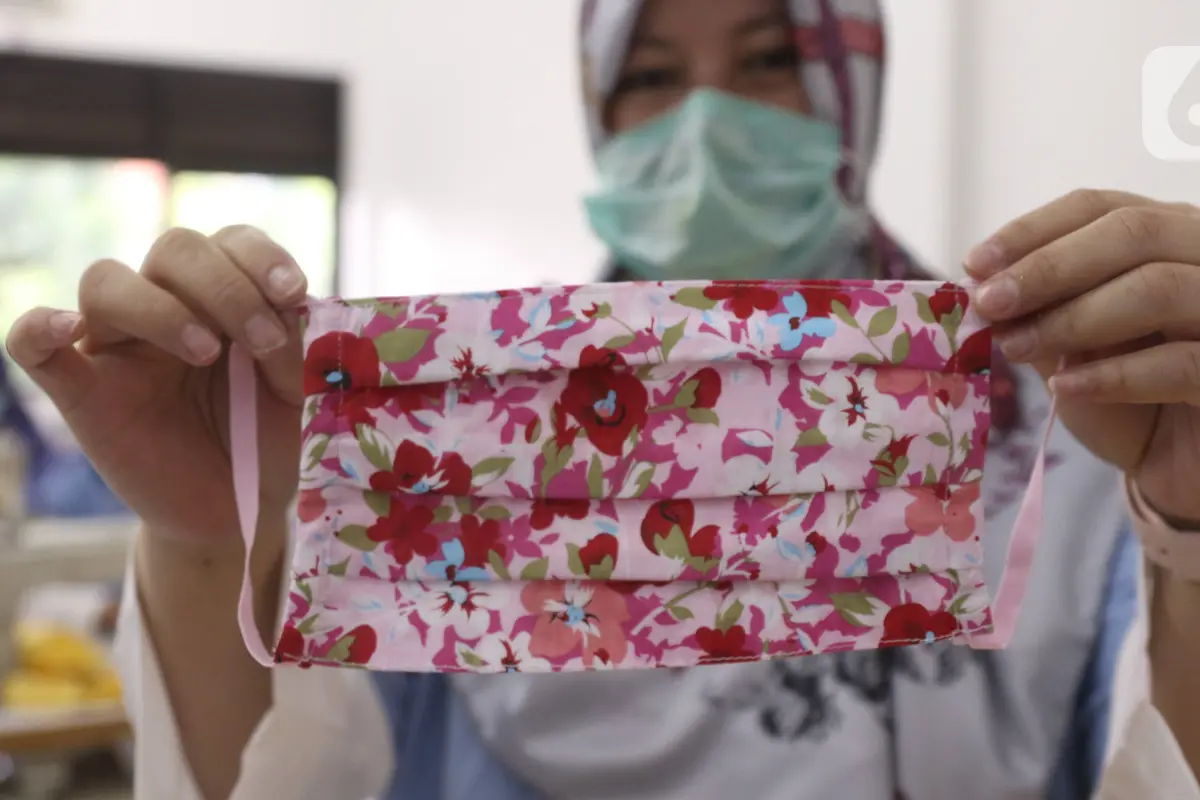 Pemkot Tangerang Produksi Masker Kain