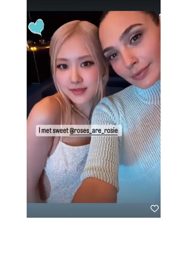 7 Gaya Penampilan Rose Blackpink saat Hadiri Pameran Tiffany & Co, Jadi Sorotan