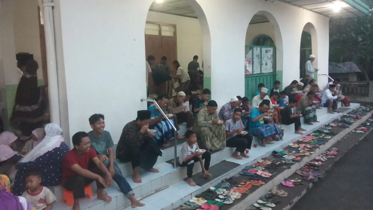 Buka Pagi di Boyolali dengan Memakmurkan Masjid