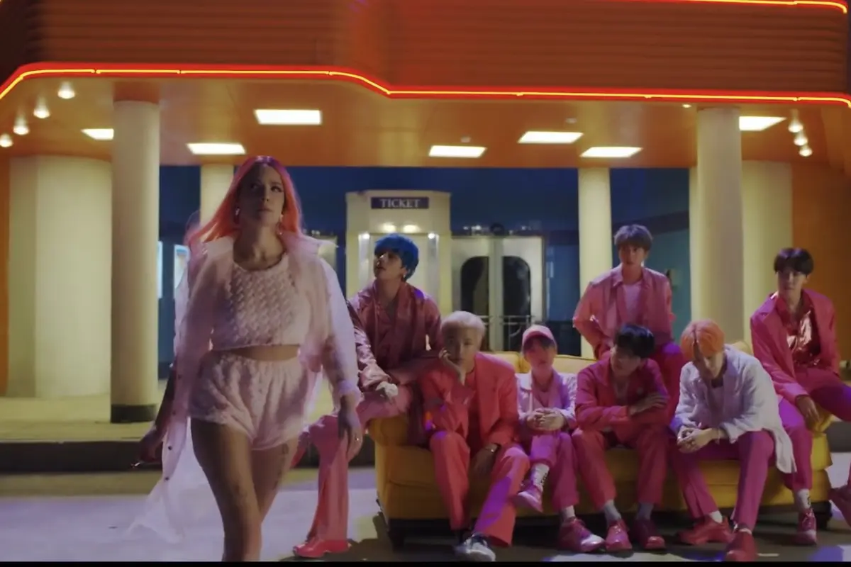 Halsey dan BTS