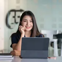 Ilustrasi perempuan cantik/copyrightshutterstock/KimSongsak