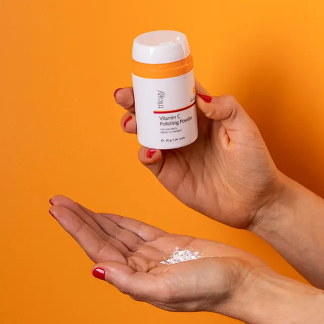 Trilogy Vitamin C Polishing Powder.