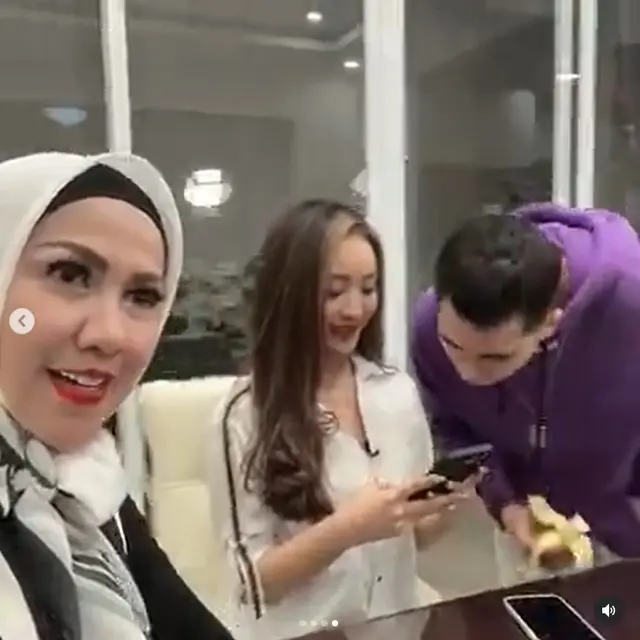 6 Momen Temu Kangen Natasha Wilona dan Venna Melinda, Tetap Berhubungan Baik