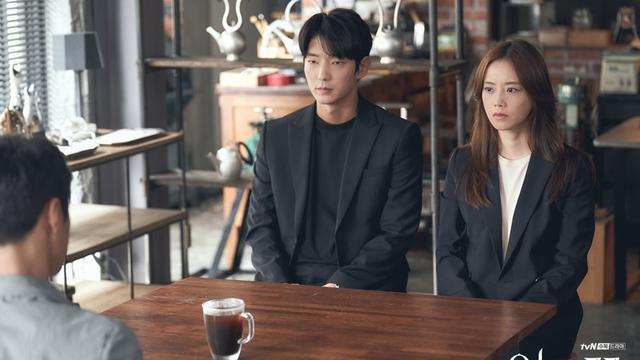 Flower of Evil (tvN via Soompi)