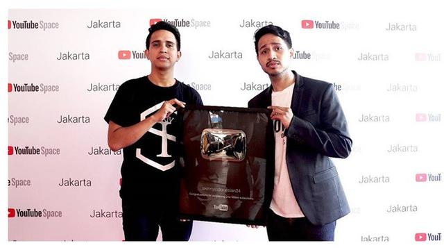 Youtober Kakak Adik, Jovial Da Lopez dan Andovi Da Lopez