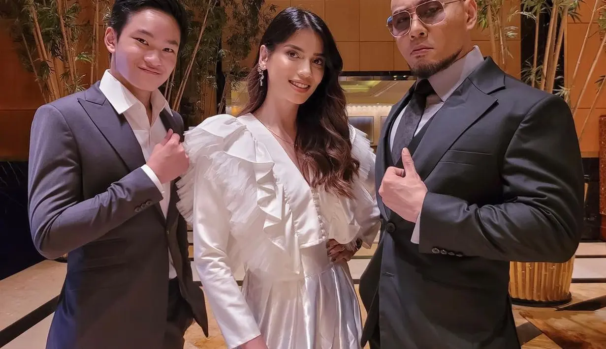 Deddy Corbuzier dan Sabrina Chaurinnisa (Instagram/sabrinachairunnisa_)