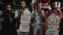 Massa aksi yang tergabung dalam Komite Aksi Solidaritas Untuk Munir (Kasum) mengggelar aksi terkait 18 tahun pembunuhan munir di depan Komnas HAM, Jakarta, Rabu (7/9/2022). Dalam aksinya mereka menuntut agar Komnas HAM untuk segera menetapkan kasus pembunuhan Munir sebagai pelanggaran HAM Berat.  (Liputan6.com/Herman Zakharia)
