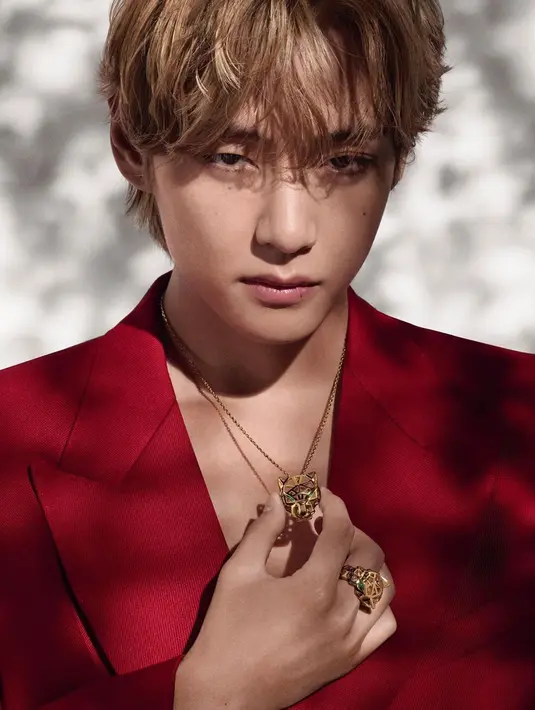 Pihak Big Hit Entertainment juga telah merilis mengenai detail lagu pada album Layover. Bahkan, agensi dari BTS ini juga memberikan saran untuk mendengarkan lagu secara berurutan, mulai dari Rainy Days, Blue, Love Me Again, Slow Dancing, For Us, serta satu lagu bonus Slow Dancing dengan versi piano. (Liputan6.com/IG/@thv)
