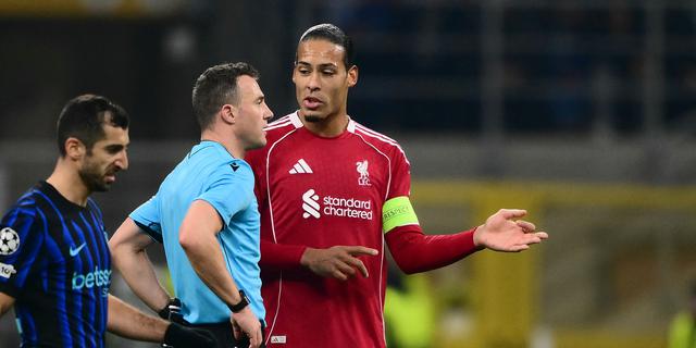 Stok Bek Liverpool Menyusut, Arne Slot Kejar Target Chelsea