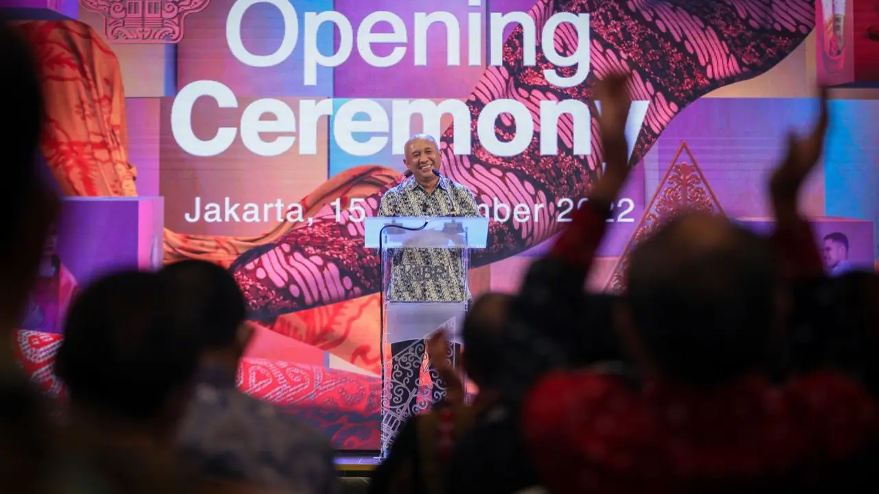 Menteri Koperasi dan UKM Teten Masduki masih optimistis target 17 persen porsi ekspor oleh UMKM bisa terpenuhi di 2024.