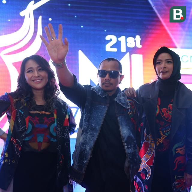 Lirik Lagu Pelan Pelan Saja Kotak Ragam Bola Com