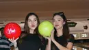 Aaliyah Massaid di kehamilan trimester ketiga tetap aktif, seperti berolahraga bowling bersama teman-temannya. Kali ini ia pun tampil dengan outfit santai serba hitam. [@aaliyah.massaid]