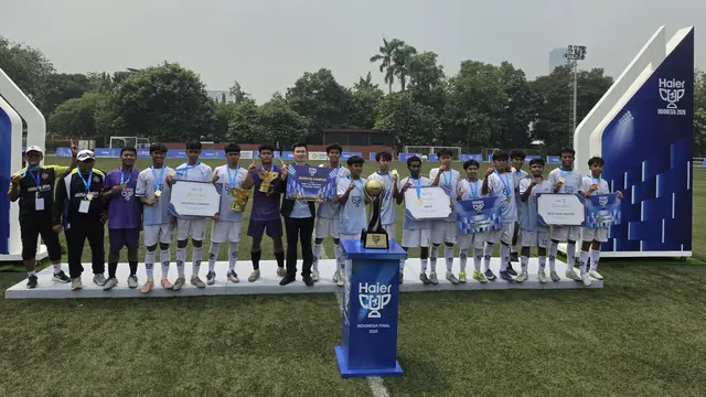 TEO Surabaya menjadi juara setelah menang adu penalti melawan Adhyaksa FC