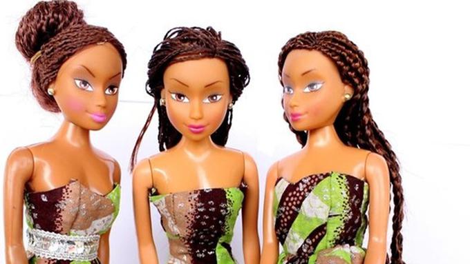 Foto Boneka Barbie Melahirkan Di Rumah Sakit - Sekitar Rumah