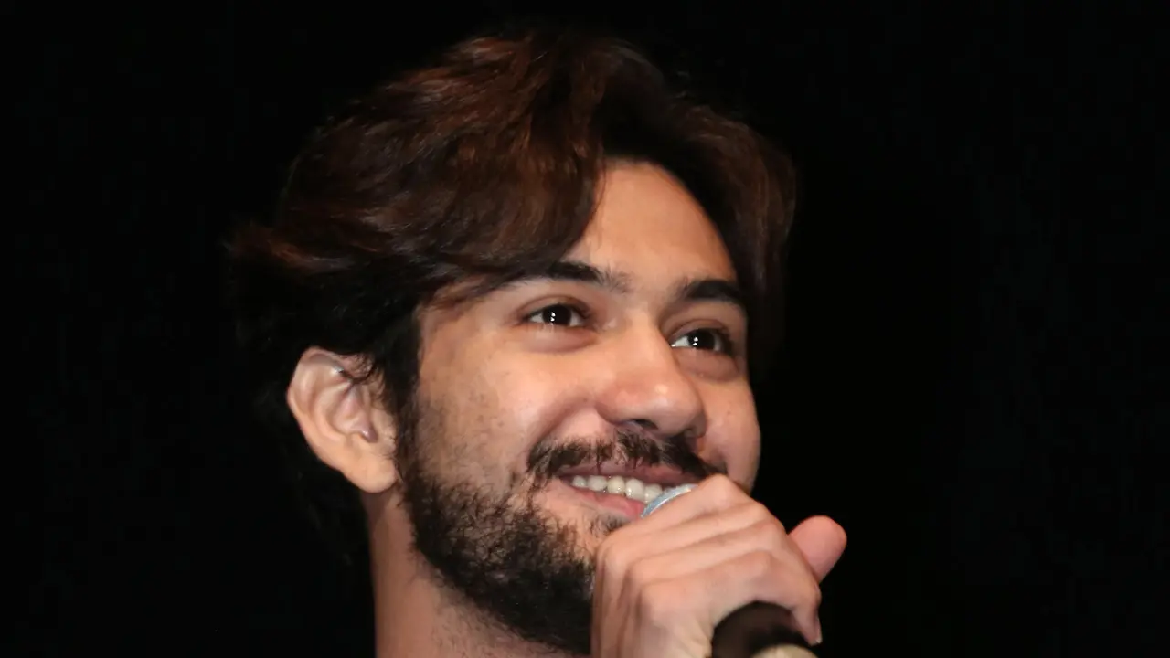 [Bintang] Reza Rahadian