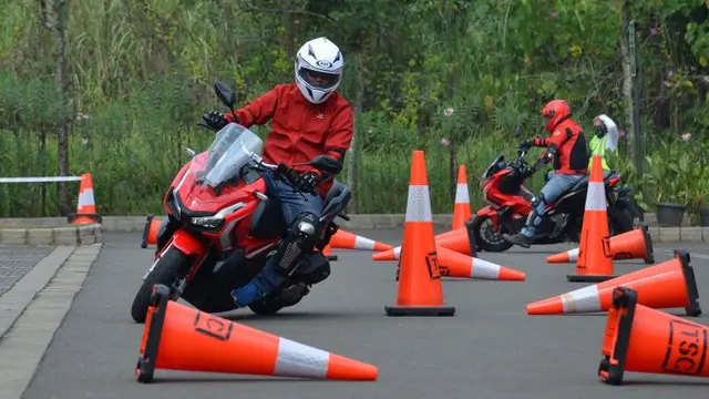 Honda ADV 150
