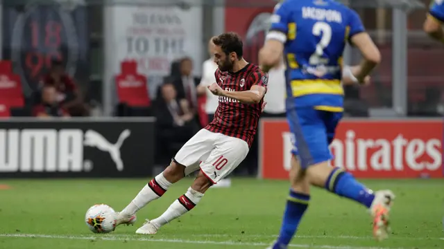 AC Milan Menang Telak Atas Parma di San Siro