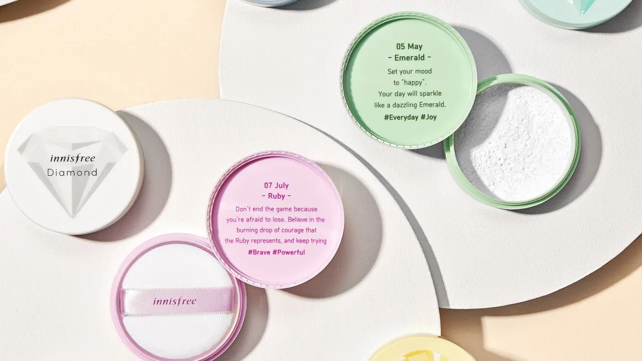 [Bintang] Bukan Sembarang Bedak Tabur, Brand Korea Ini Hadirkan Rangkaian No-Sebum Lucky Edition
