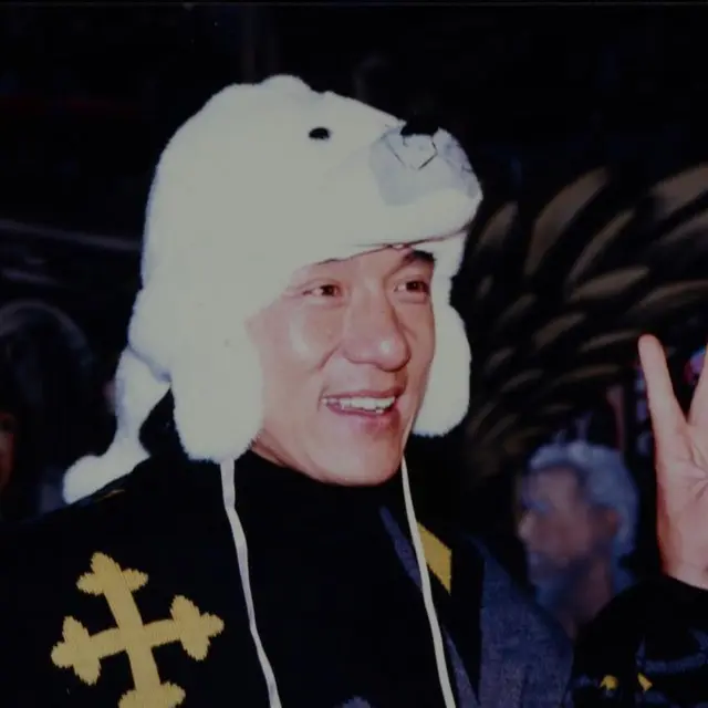 Potret Jackie Chan Muda. [Foto: Instagram/jackiechan]