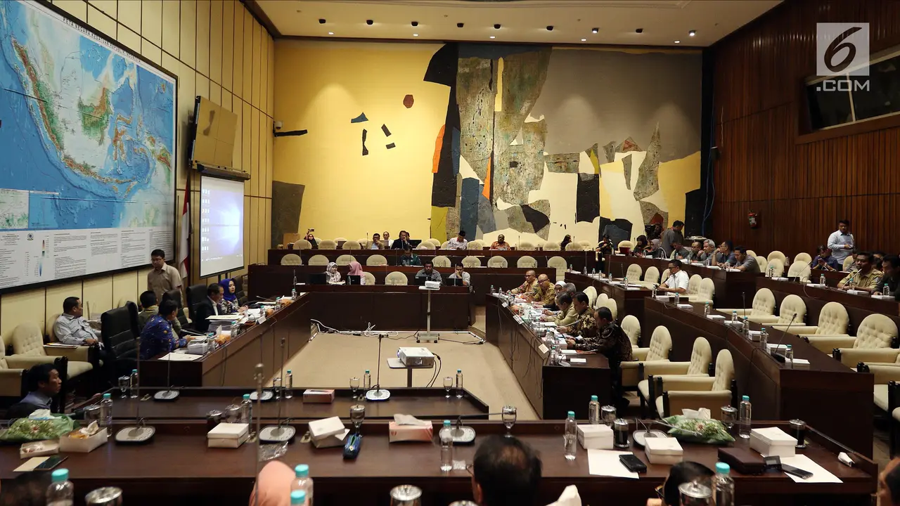 KPU Gelar Rapat dengan DPR