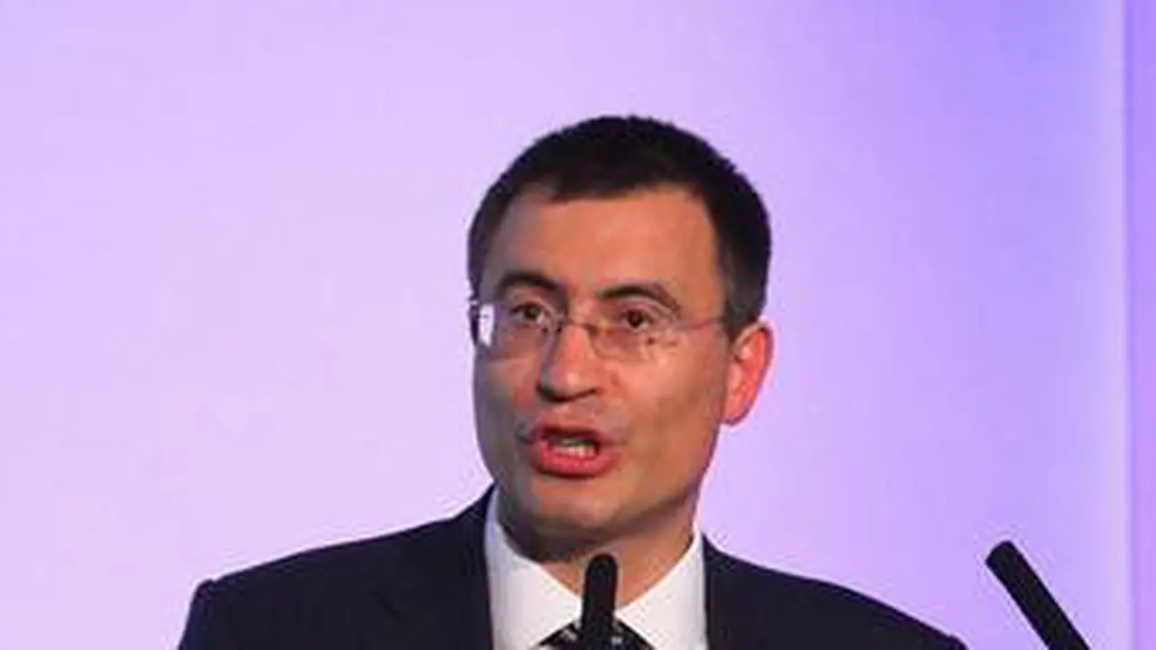  Sir Chris Hohn