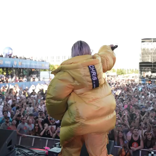 Agnez Mo manggung di Sound Money Fest Miami (Foto: Instagram/@agnezmo)