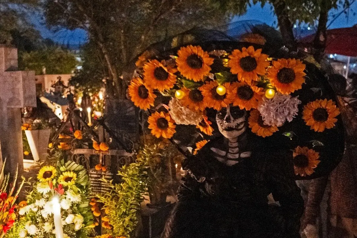 What is 'Dia de Los Muertos?' Meaning and Traditions About Celebrations of Life and Death