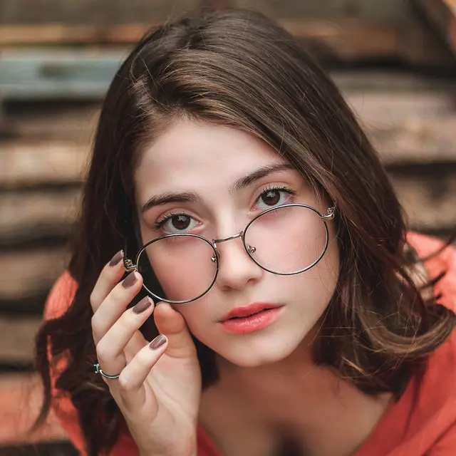 Ini Alasan Perempuan Berkacamata Cantik Di Mata Pria Lifestyle Fimela Com