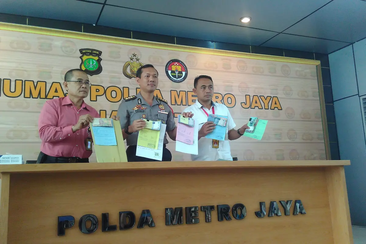 20161013-pungli-jakarta-pembuatan sim
