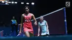 Tunggal putri India, V Sindhu Pusarla saat melawan pebulu tangkis Thailand, Pornpawee Chochuwong pada 32 besar Indonesia Open 2018, Istora GBK, Jakarta, Rabu (4/7). V Sindhu Pusarla unggul 21-15, 19-21, 21-13. (Liputan6.com/Helmi Fithriansyah)