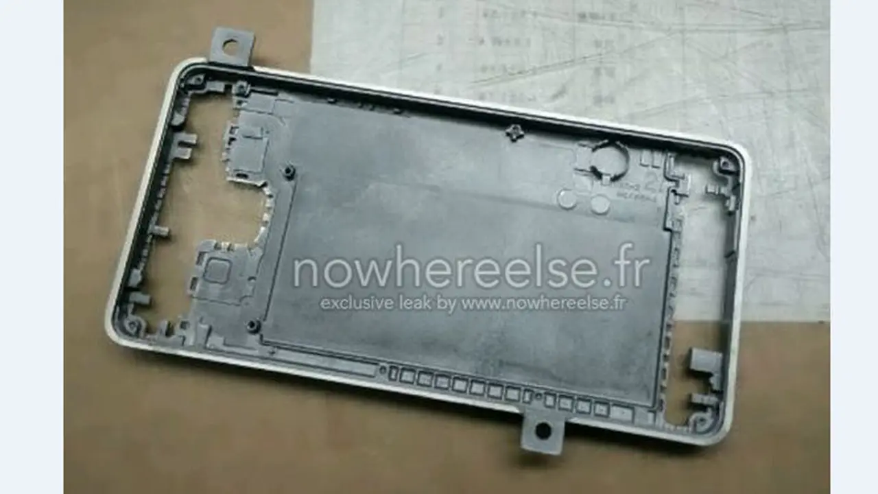 Ini Casing Metal Galaxy S6?