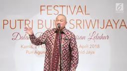 Gubernur Sumatera Selatan, Alex Nurdin memberikan sambutan pada acara Festival Putri Bumi Sriwijaya (PBS) yang diselenggarakan oleh Indonesia Tionghoa di Jakarta, Kamis (29/3). (Liputan6.com/Pool/Agus)