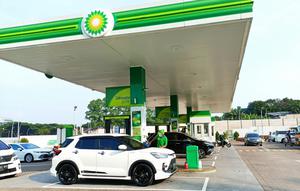 Sejak pertama kali beroperasi di tahun 2018, jaringan SPBU BP-AKR hingga kini telah mencapai 50 SPBU yang berada di wilayah Jabodetabek dan Jawa Timur. (Dok BP-AKR)