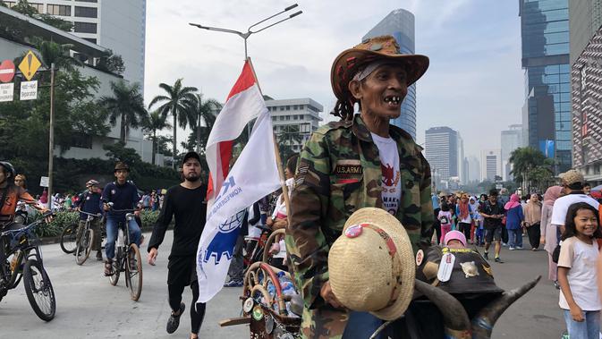 Hari Kartini yang jatuh pada Minggu 21 April 2019 menjadi suatu momen yang banyak dimanfaatkan berbagai kalangan masyarakat untuk berkumpul dan memperingatinya. Apalagi, hari itu juga bertepatan dengan jadwal rutin Car Free Day (CFD).
