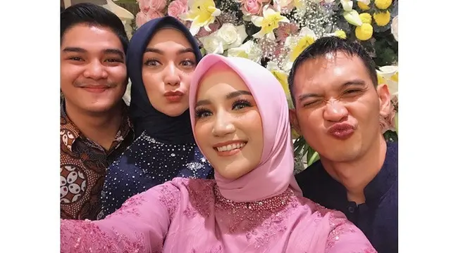 6 Momen Lamaran Citra Kirana dengan Rezky Aditya, Romantis