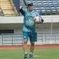 Pelatih Persib Bandung Robert Rene Ablerts. (Liputan6.com/Huyogo Simbolon)