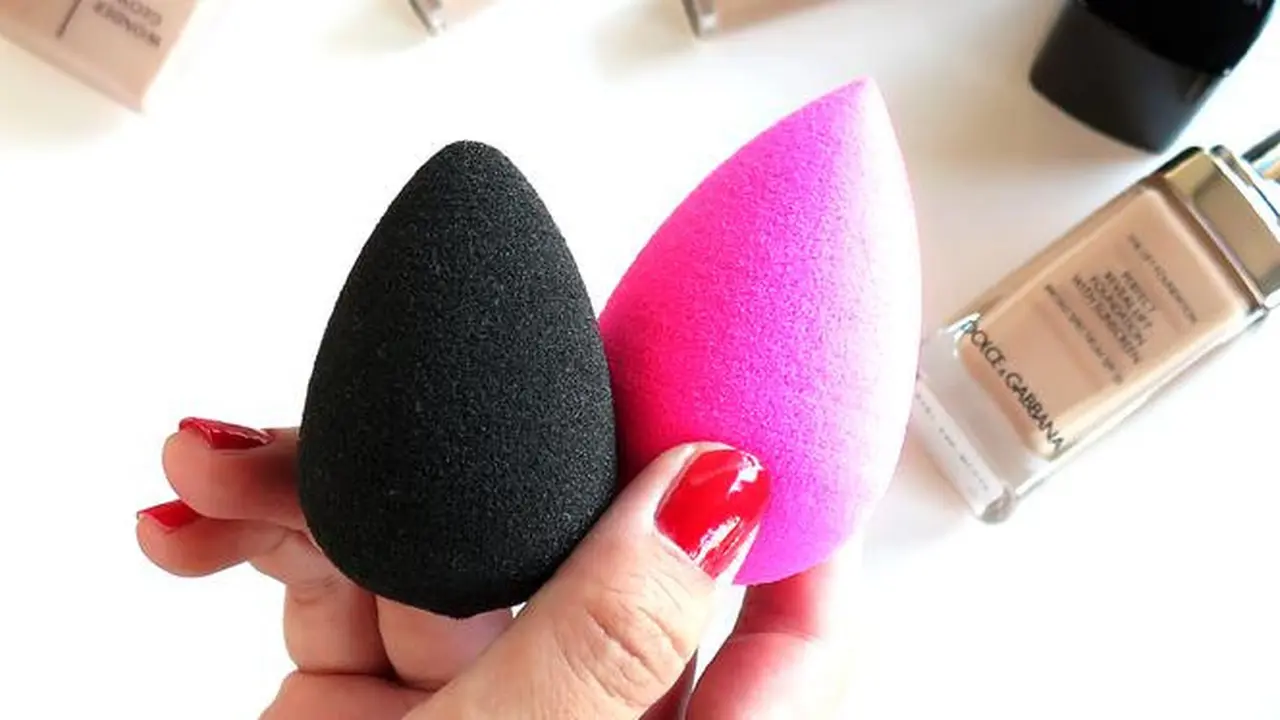 Jangan Sampai Terlewatkan, Miliki Jenis Spons Makeup Berikut Ini