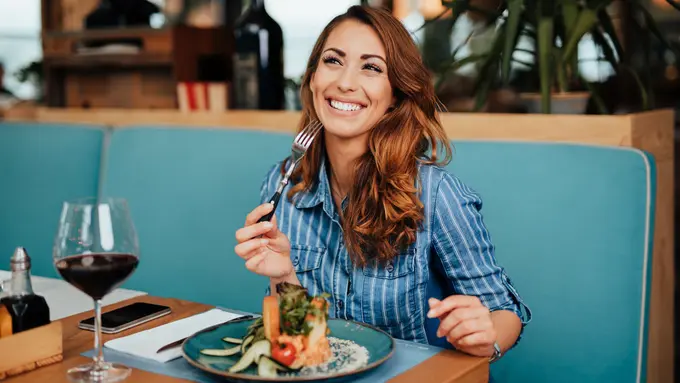Tak Melulu Pasangan, Valentine Juga Bisa Dimanfaatkan Buat Kasih Hadiah ke Diri Sendiri