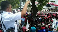 Federasi Serikat Pekerja Metal (FSPMI) Sumut mengaku kecewa dengan penetapan upah minimum provinsi (UMP) yang dinilai masih jauh dari harapan para buruh. (Liputan6.com/Reza Efendi)