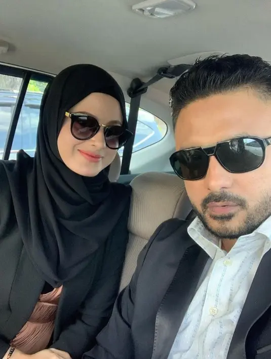 Rizal dan Sarah dikenal sebagai pasangan good looking. Sarah memiliki paras yang cantik.(Instagram.com/rizaldjibran_)