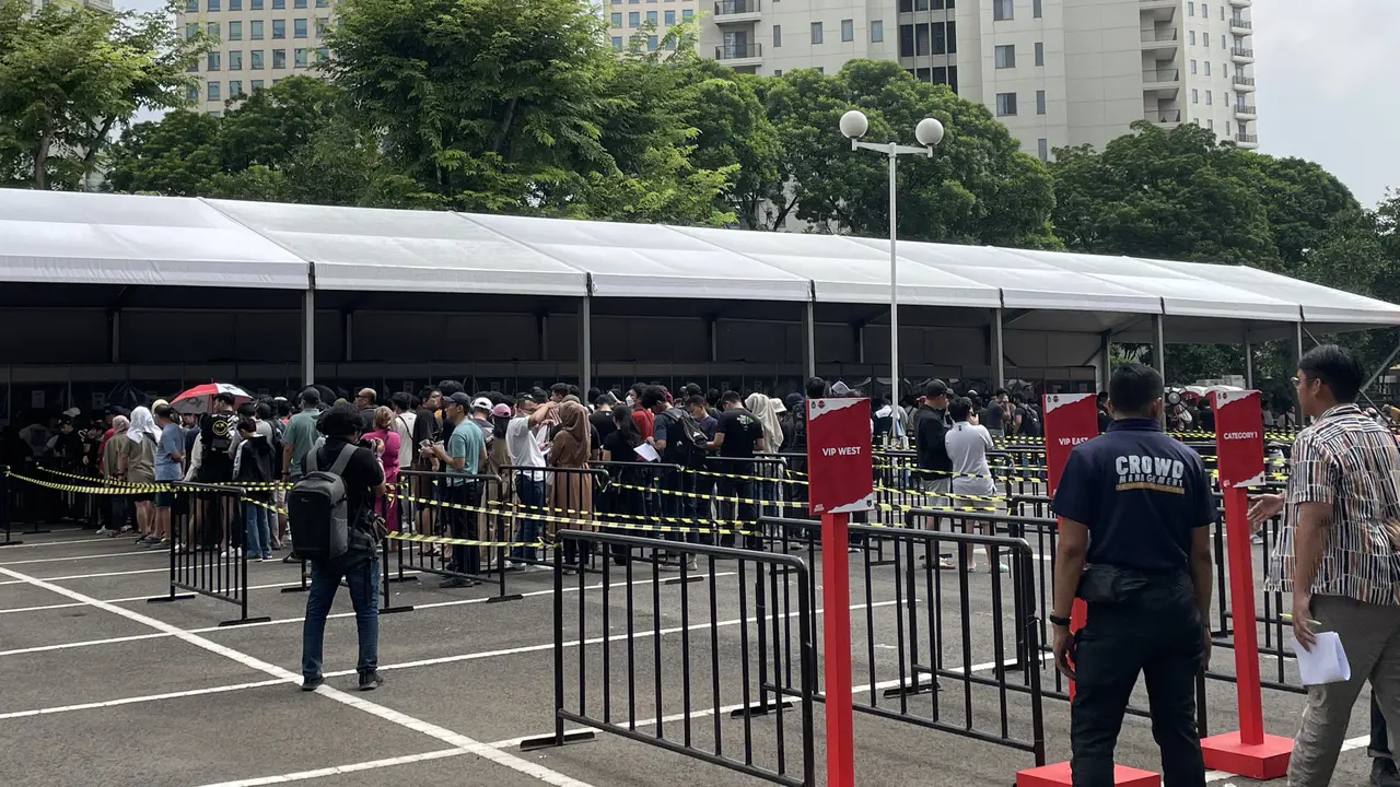 Suasana Penukaran Tiket Indonesia vs Argentina