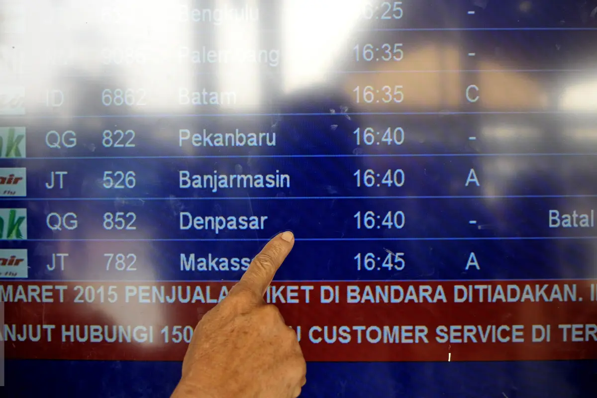 20150710-Pembatalan Penerbangan Bandara Soetta-Banten